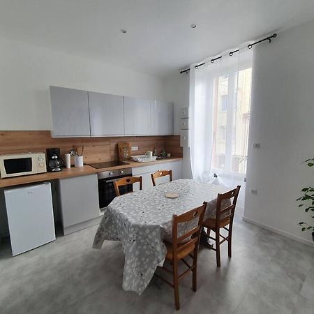 Roanne Centre, Appartement Refait A Neuf. Exteriör bild